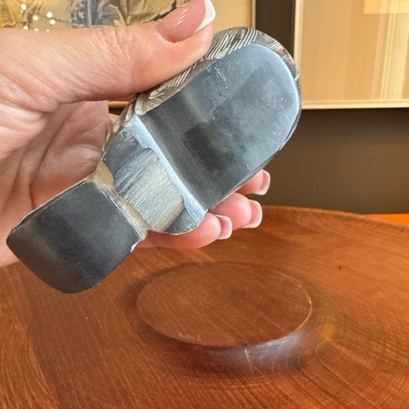 Inuit Soapstone Bird Sculpture, First Nations Art, hand carved Stone Bird - Picture 10 of 14